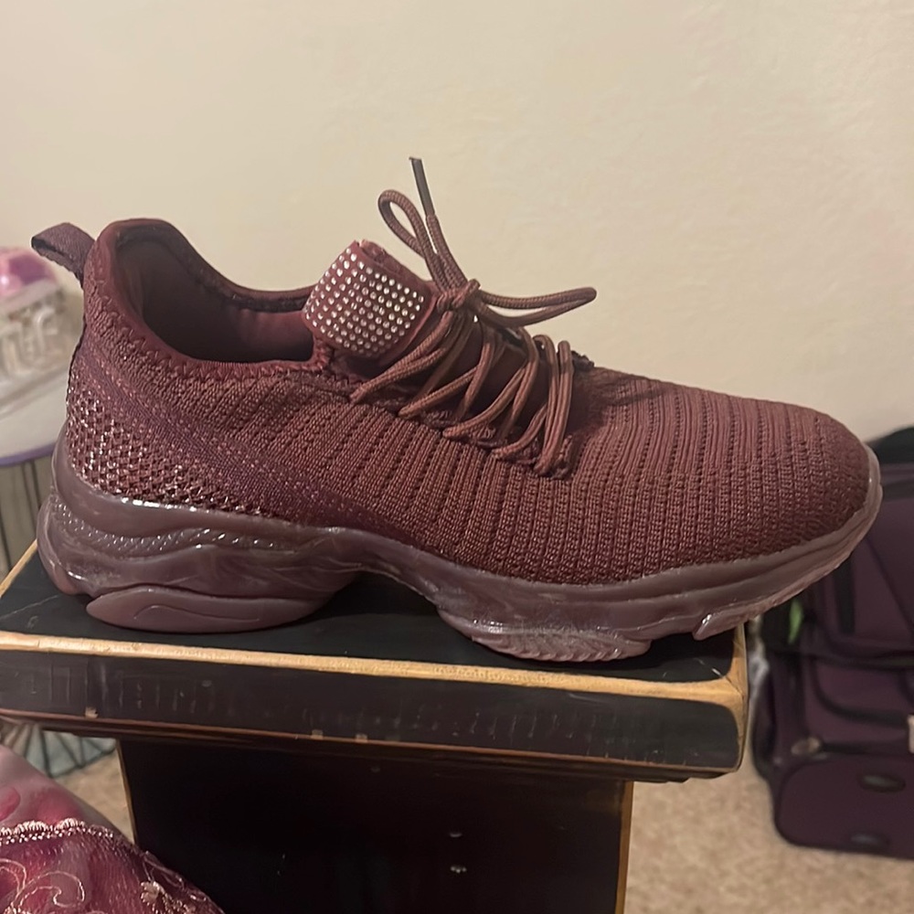 Burgundy- w bling